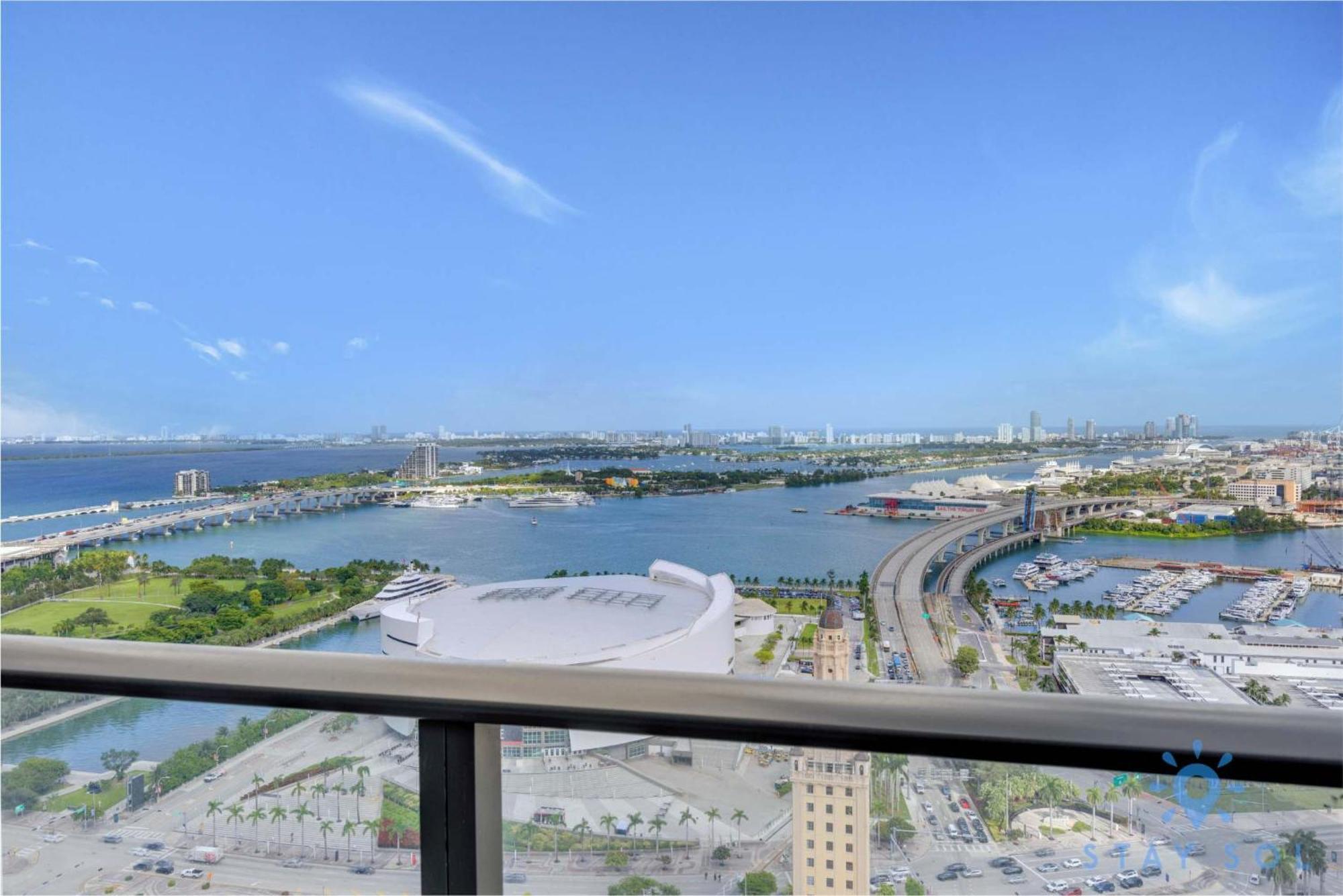 3br-3 Bth - Gym & Pool Apartamento Miami
